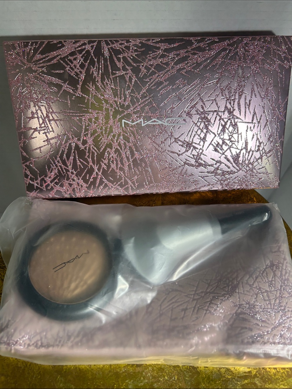 MAC Cosmetics Pink Shimmer Makeup Set